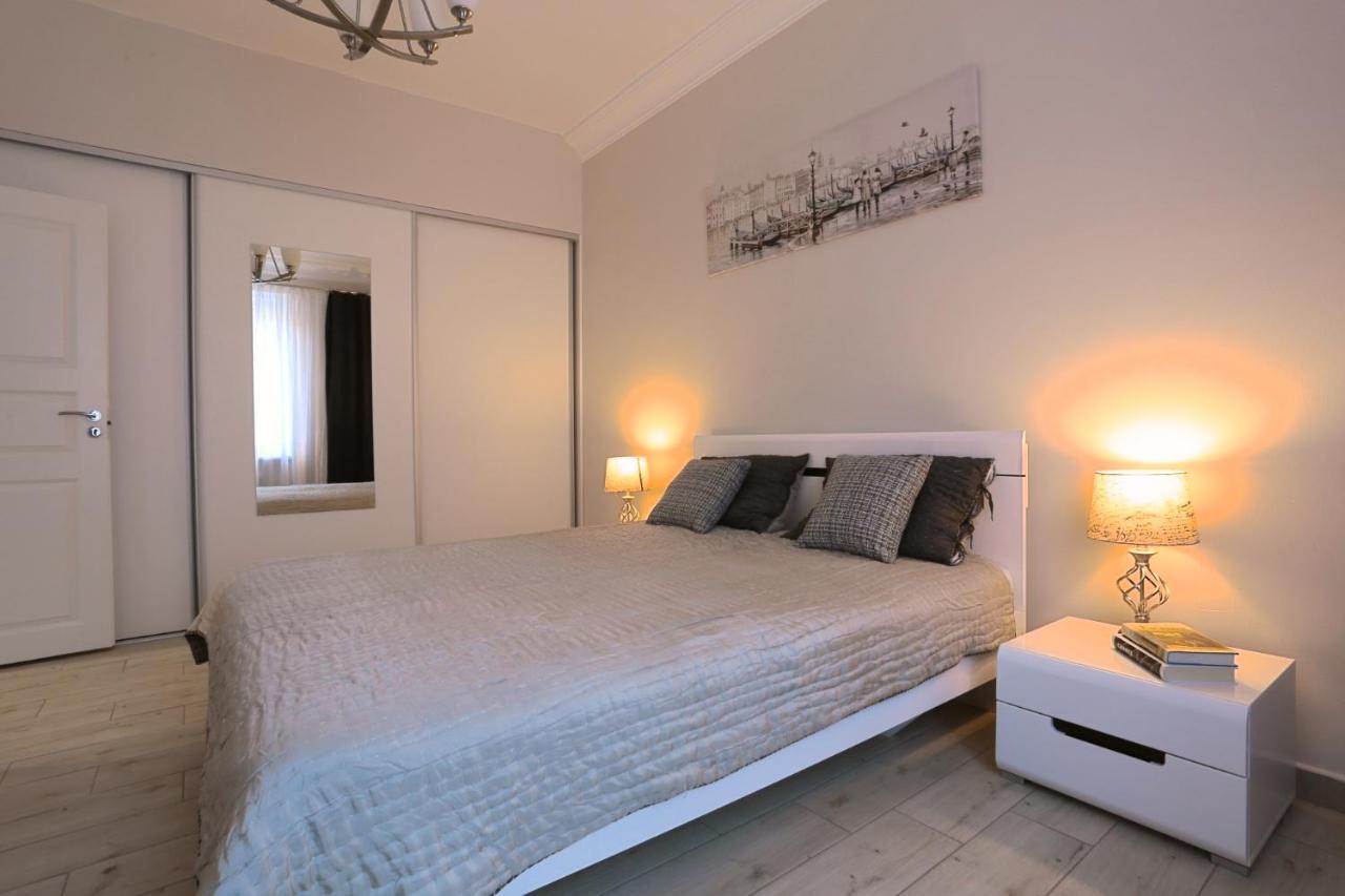 Central Apartament II Klaipėda Dış mekan fotoğraf